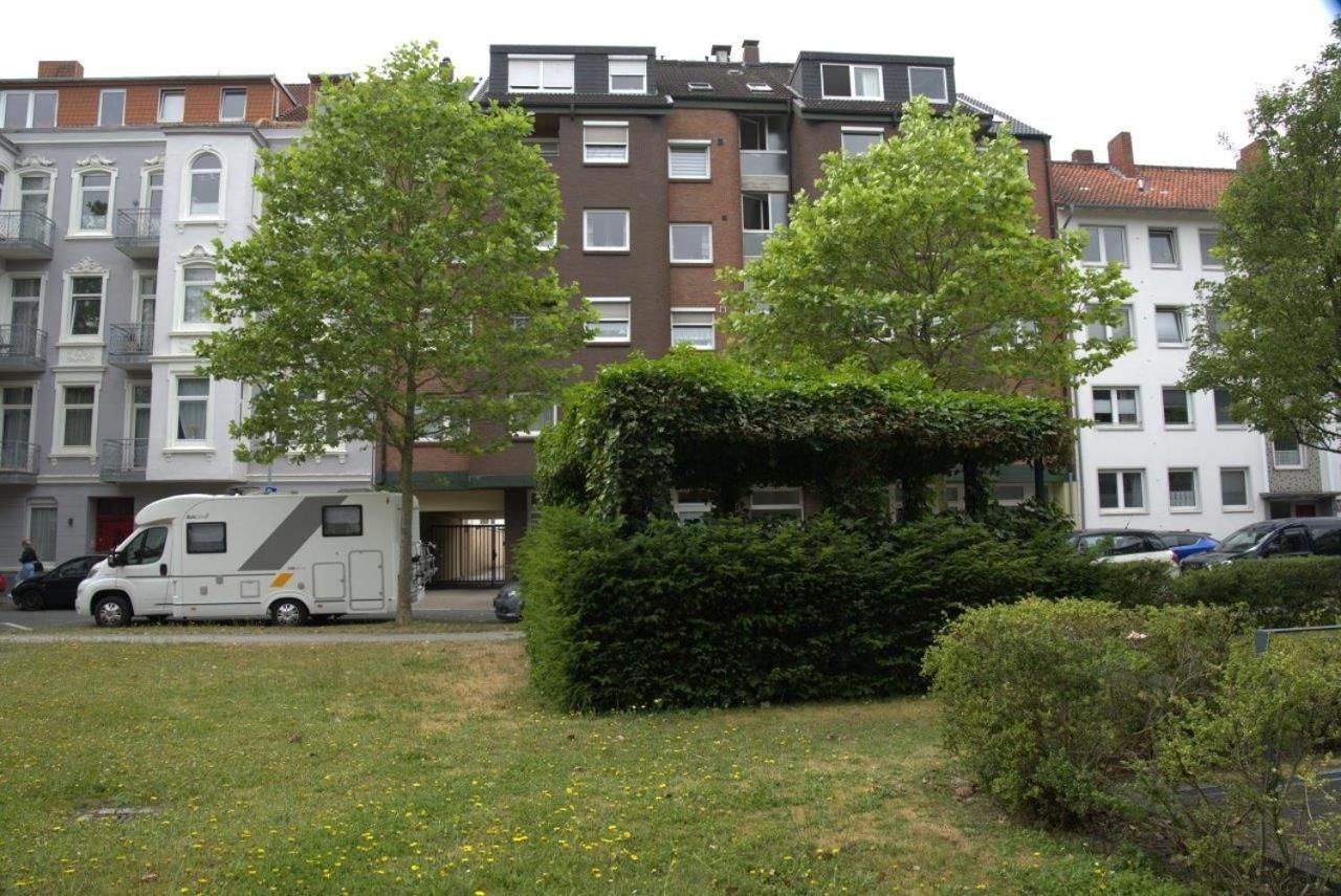 200 Apartment Mit Carport, Aufzug Und Balkon วิลเฮล์มฮาเฟน ภายนอก รูปภาพ