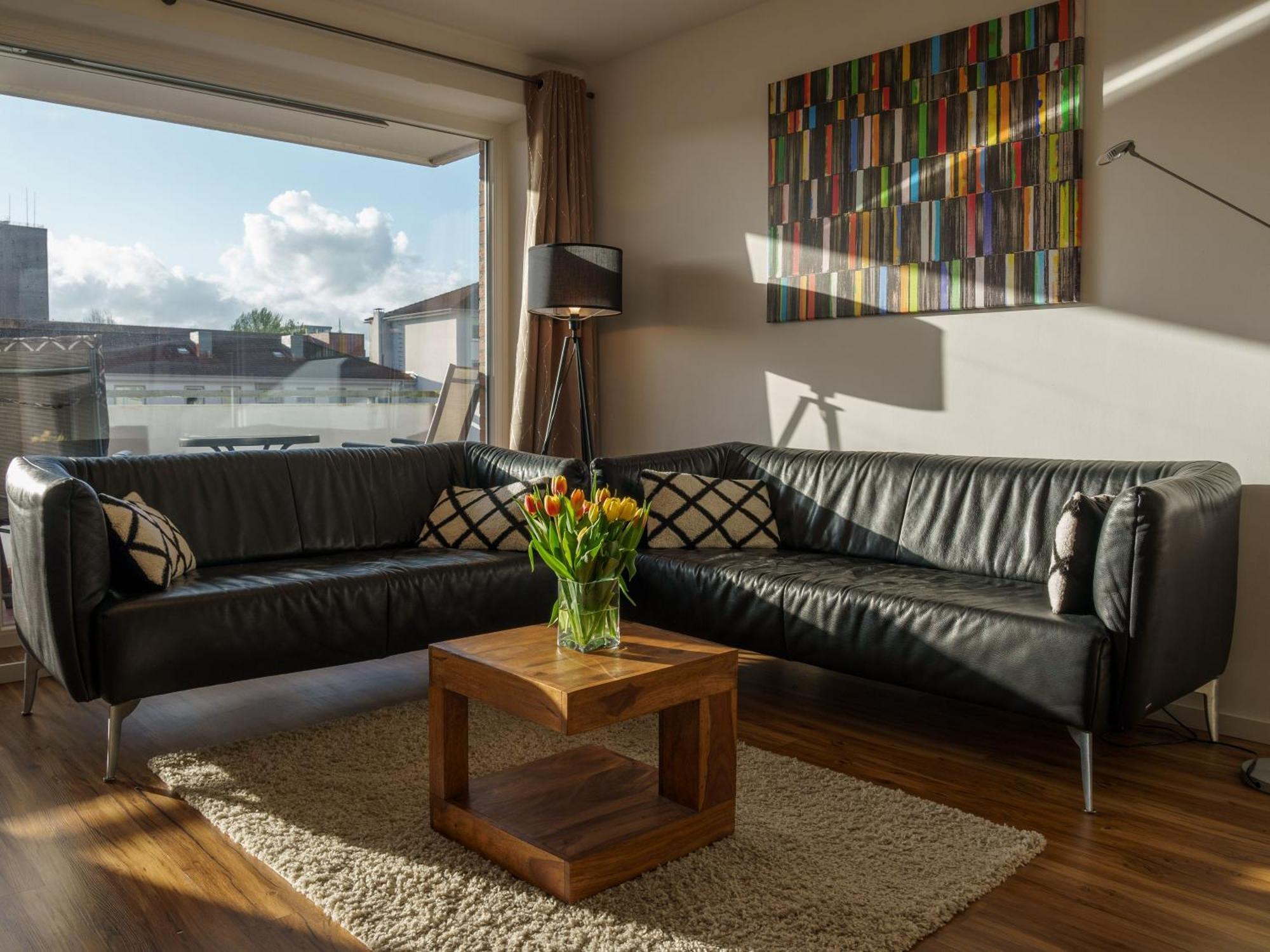 200 Apartment Mit Carport, Aufzug Und Balkon วิลเฮล์มฮาเฟน ภายนอก รูปภาพ